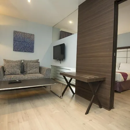 Sukhumvit Suites Hotel