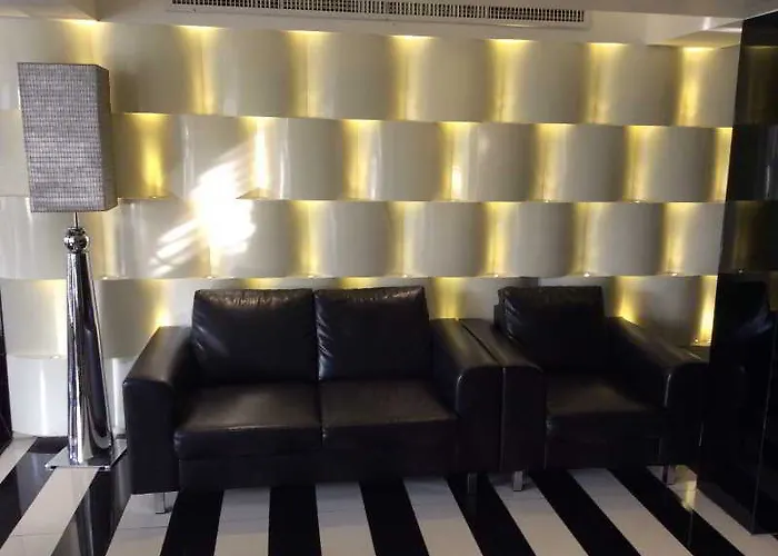 Sukhumvit Hotel